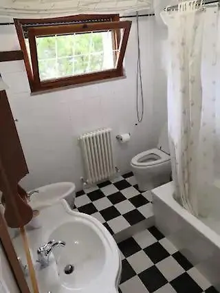 Apartman Bilocale 80 Mq, Con Terrazza Abitabile
