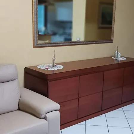 Bilocale 80 Mq, Con Terrazza Abitabile